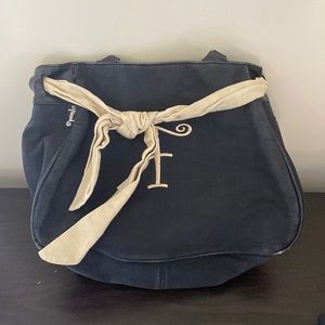 F initial bag
